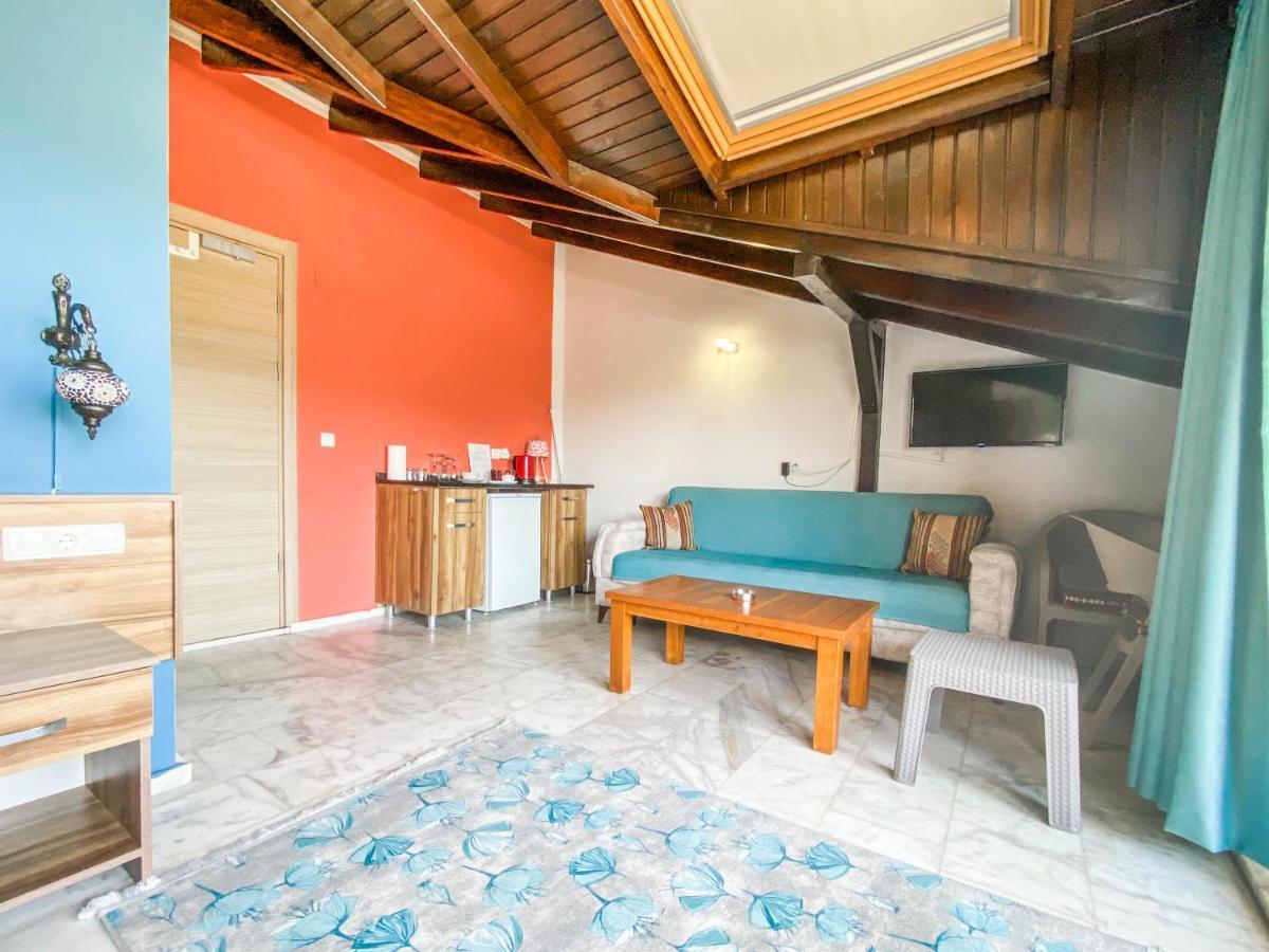 Loya Vita Hotel 达利安 外观 照片